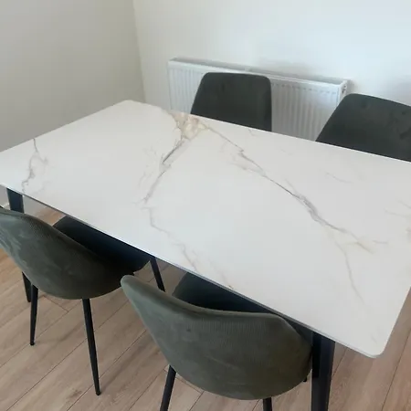 Modern Gym With 2 Balcony Дублин