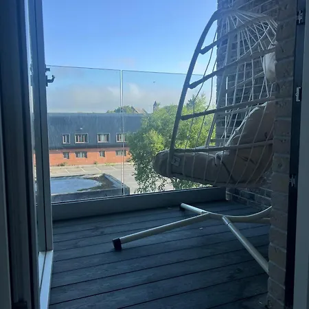 Daire Modern Gym With 2 Balcony